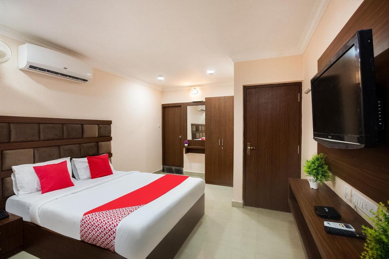 Hotel Park Tower Chennai Esterno foto